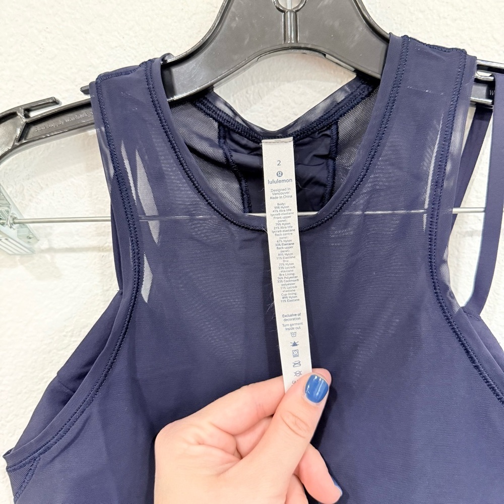 Lululemon Fresh In Mesh Tank Midnight Navy Women’s Size 2 - Picture 4 of 5